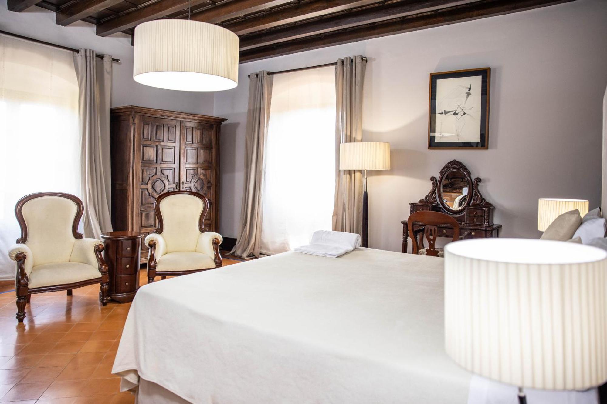 Torroella de Montgrí Rvhotels Palau Lo Mirador מראה חיצוני תמונה