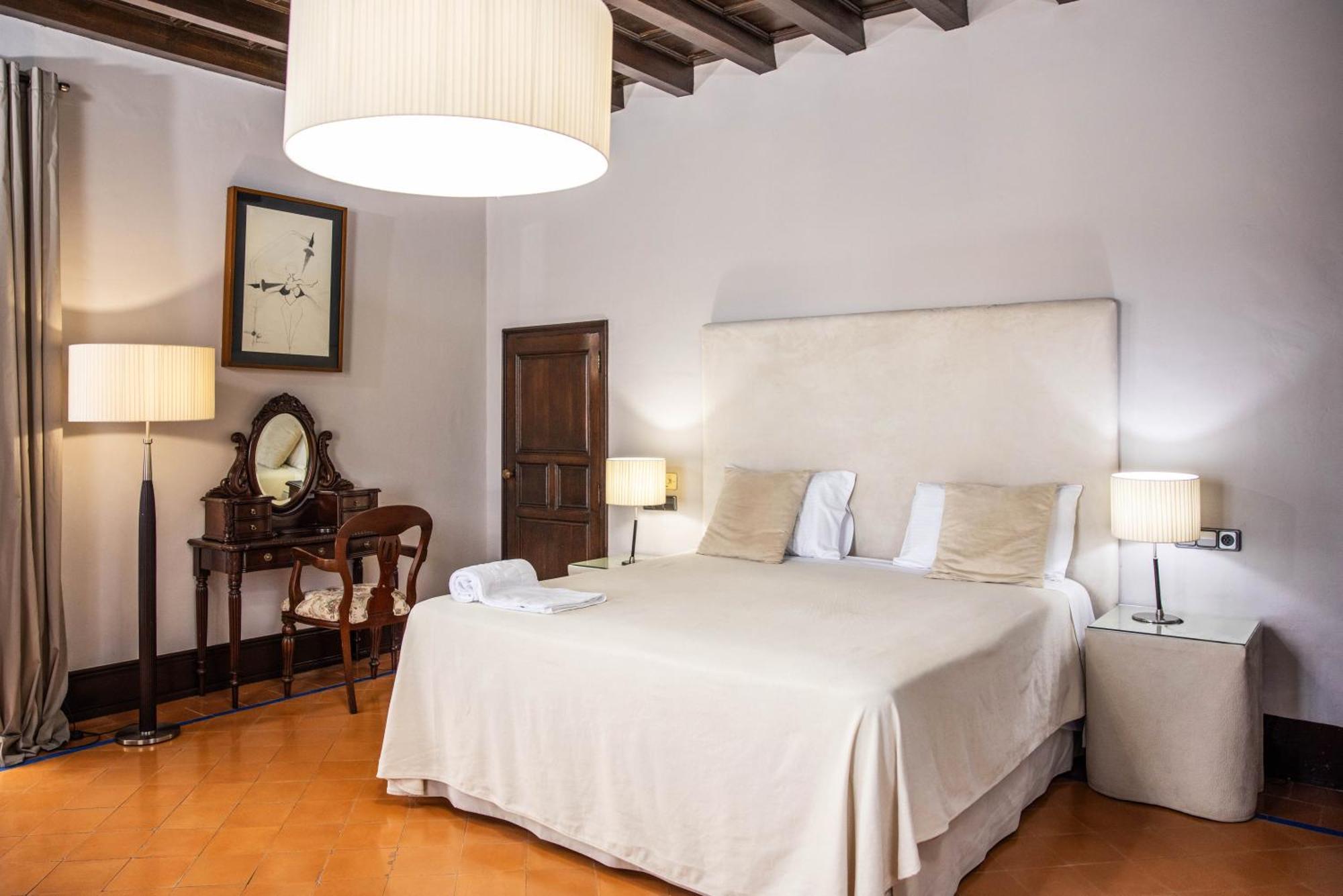 Torroella de Montgrí Rvhotels Palau Lo Mirador מראה חיצוני תמונה
