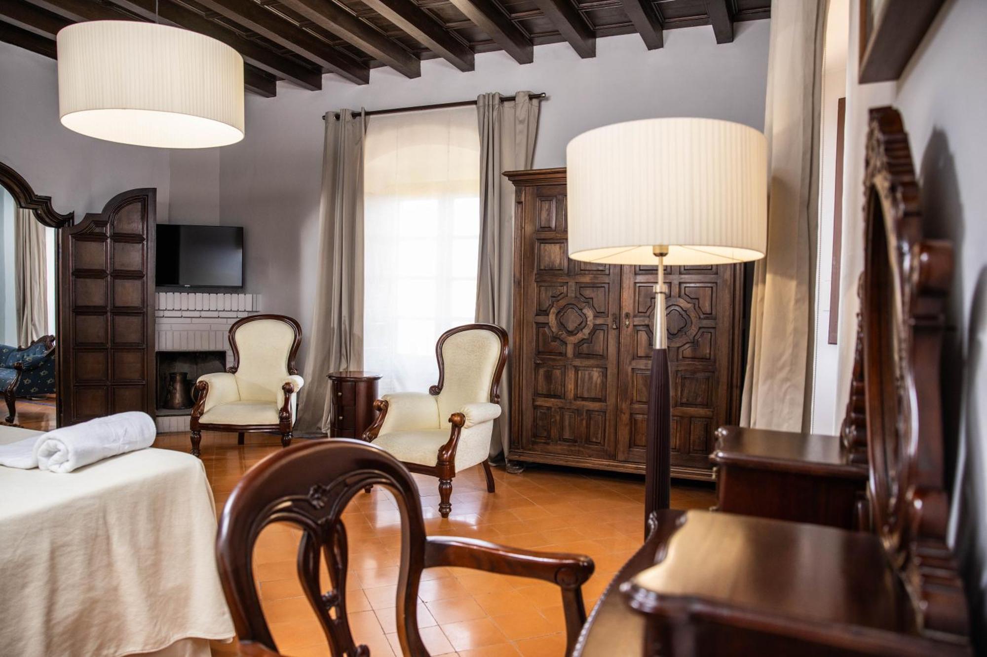 Torroella de Montgrí Rvhotels Palau Lo Mirador מראה חיצוני תמונה